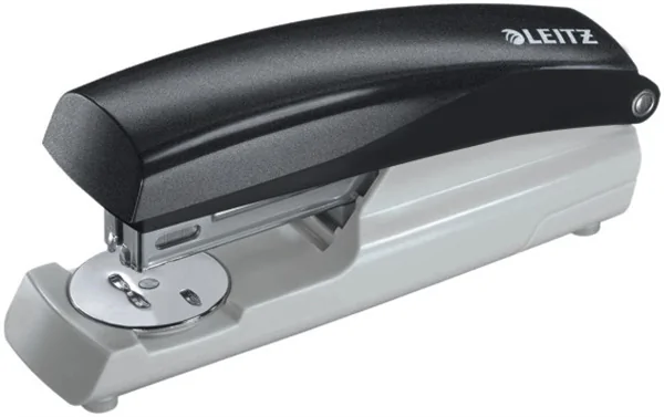 Heftgerät bis 30 Bl. Leitz schwarz Stand.-Heftgerät m. integriertem Entklammerer